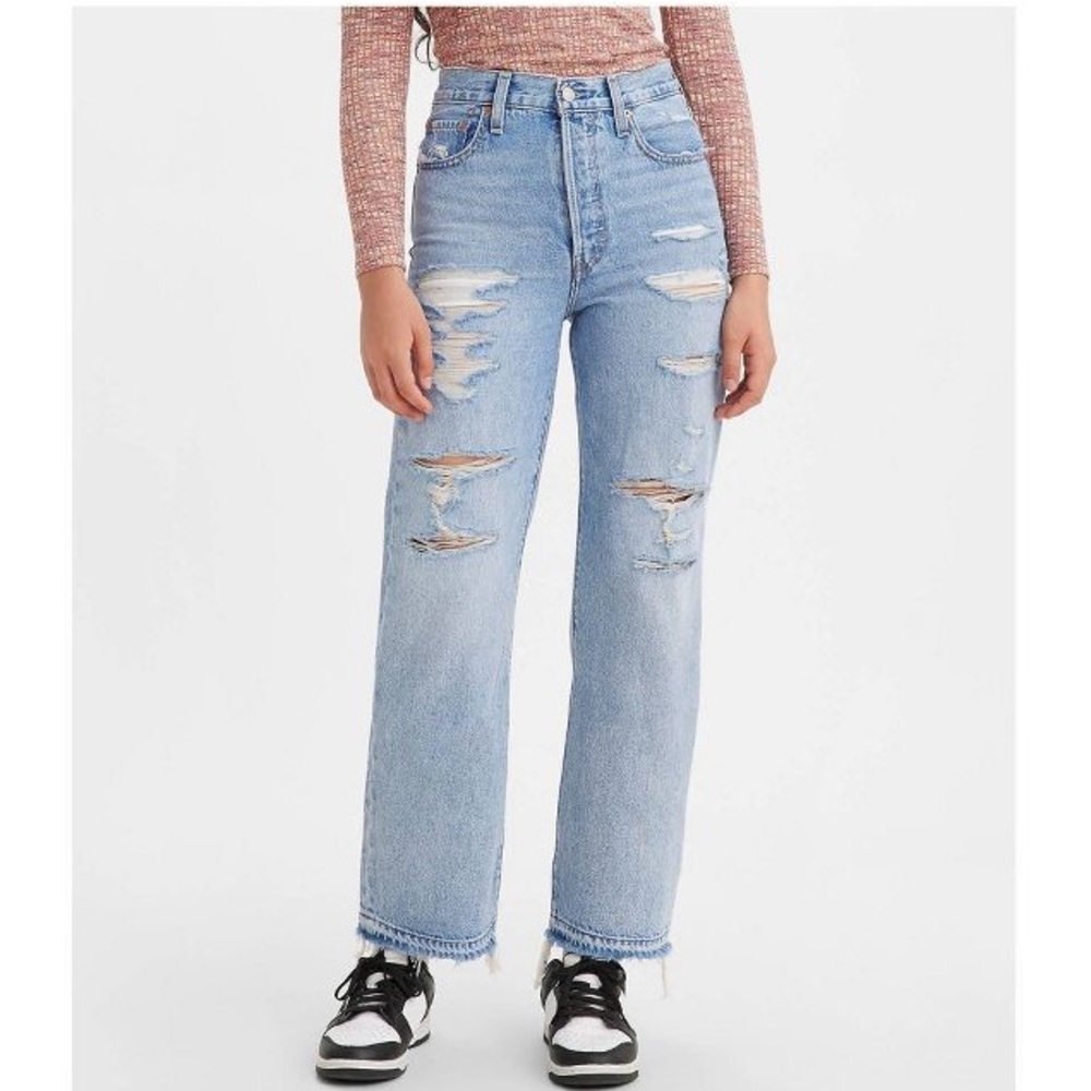 Levi's Ultra-High Rise Ribcage Straight Jeans Distressed Size 28 New